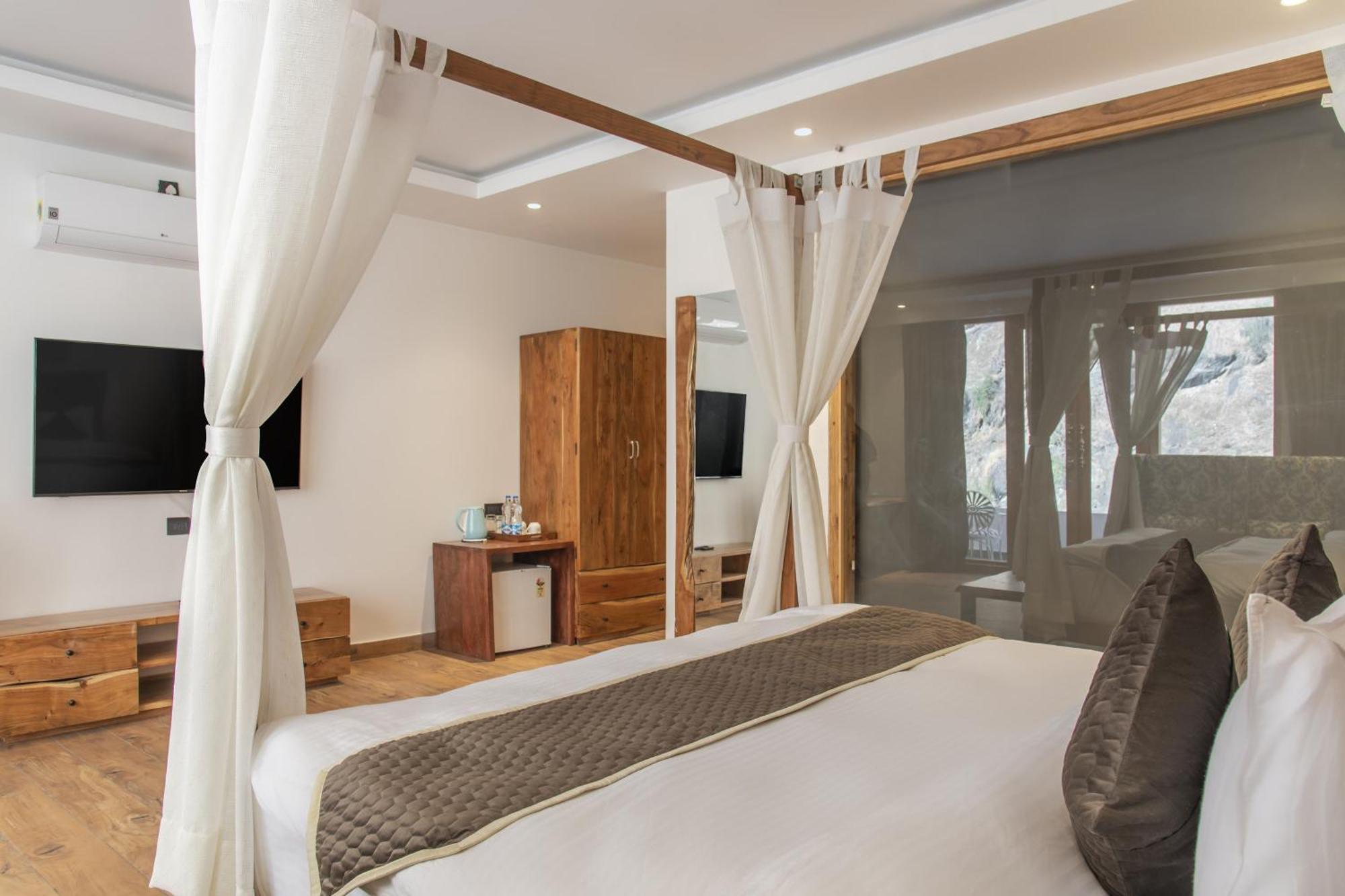 Echor Palm Bliss Riverside Resort & Spa Kasol Extérieur photo